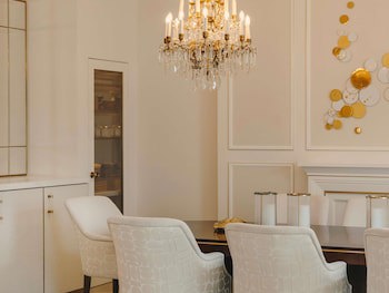 Fairmont Hotel Vier Jahreszeiten Hamburg galeri fotoğrafı
