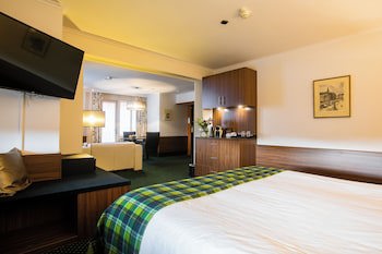 Golden Tulip Hotel Central