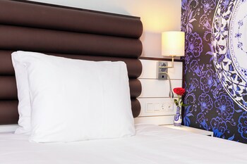 Golden Tulip Hotel Central