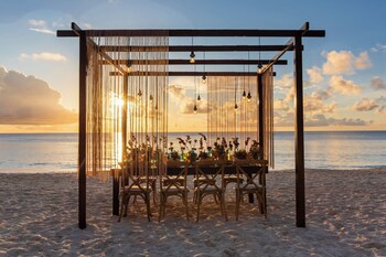 The Westin Grand Cayman Seven Mile Beach Resort & Spa