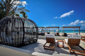 The Westin Grand Cayman Seven Mile Beach Resort & Spa