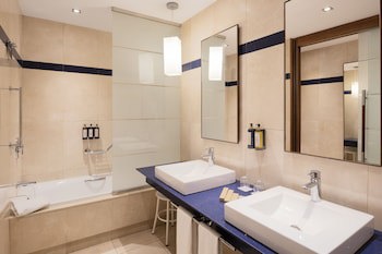 Eurostars Hotel De La Reconquista
