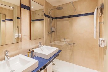 Eurostars Hotel De La Reconquista