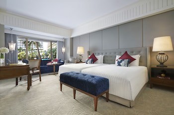 Anantara Siam Bangkok Hotel