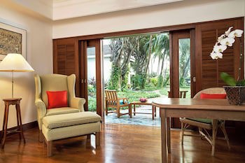 Anantara Siam Bangkok Hotel