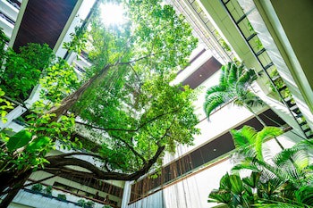 Anantara Siam Bangkok Hotel
