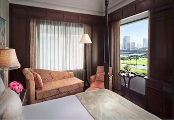 Anantara Siam Bangkok Hotel