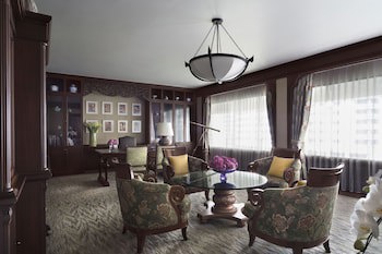 Anantara Siam Bangkok Hotel