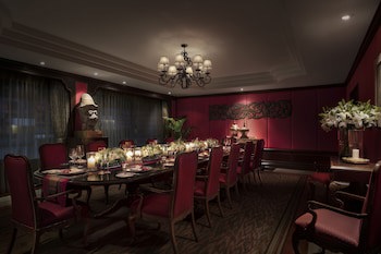 Anantara Siam Bangkok Hotel