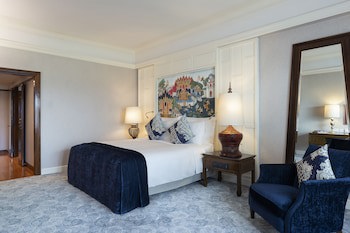 Anantara Siam Bangkok Hotel
