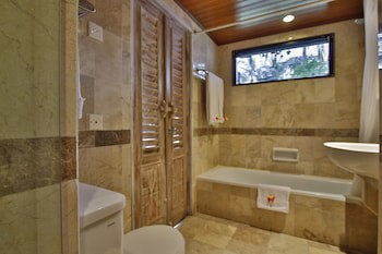 The Jayakarta Lombok Hotel & Spa