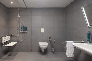 Hilton Dusseldorf galeri fotoğrafı