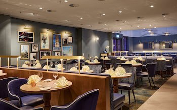 Hilton Dusseldorf galeri fotoğrafı