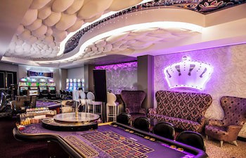 Avani Windhoek Hotel & Casino
