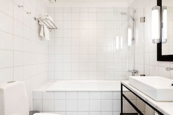 Elite Hotel Savoy