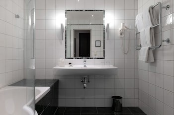 Elite Hotel Savoy