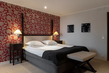 Elite Hotel Savoy