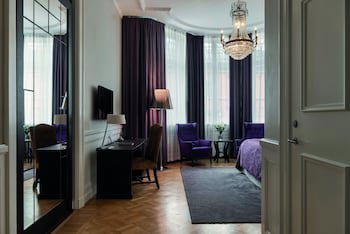 Elite Hotel Savoy