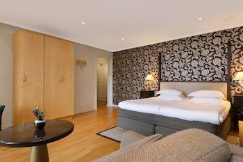 Elite Hotel Savoy