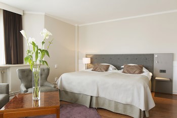 Elite Hotel Savoy