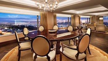 Conrad Istanbul Bosphorus