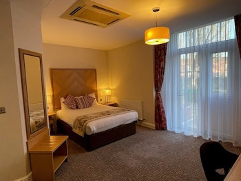 Best Western Welwyn Garden City Homestead Court Hotel