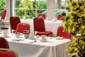 Best Western Welwyn Garden City Homestead Court Hotel