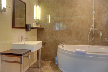 Best Western Welwyn Garden City Homestead Court Hotel