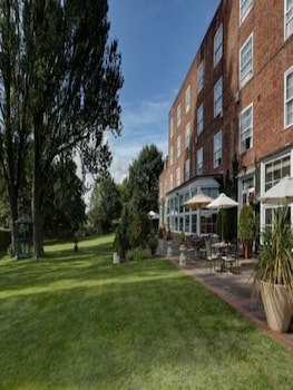 Best Western Welwyn Garden City Homestead Court Hotel