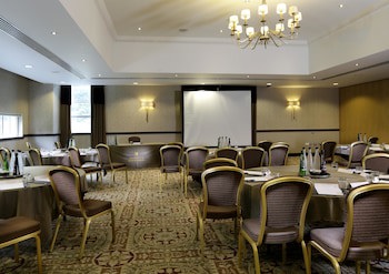 Macdonald Berystede Hotel