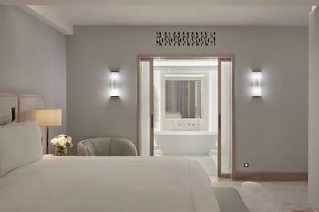 Claridge's