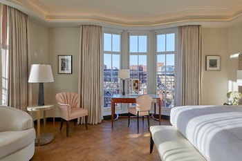 Claridge's