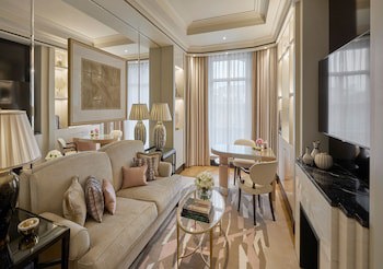 Claridge's