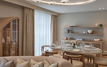 Claridge's