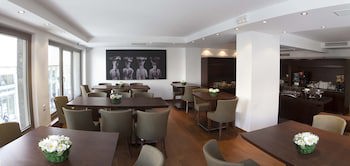 Plaka Hotel galeri fotoğrafı