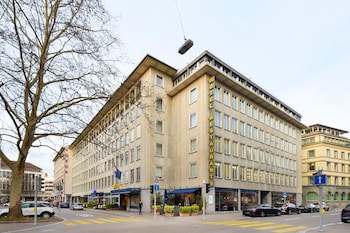 Glaernischhof