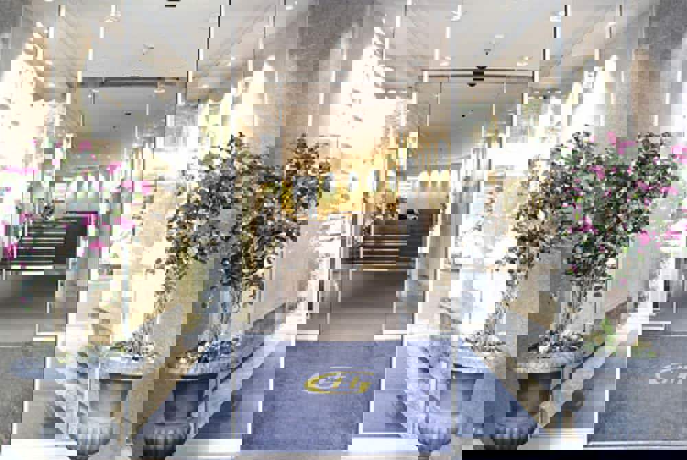 Glarnischhof by Trinity