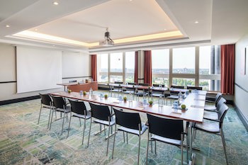 Crowne Plaza Antwerp, An Ihg Hotel