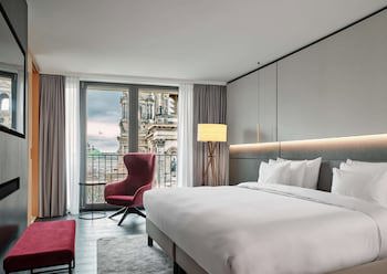 Radisson Collection Hotel, Berlin fotoğrafı