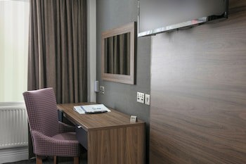 Best Western Plough & Harrow Hotel