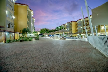 Eagle Aruba Resort