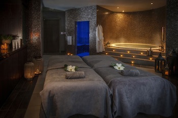 Oulton Hall Hotel, Spa & Golf Resort
