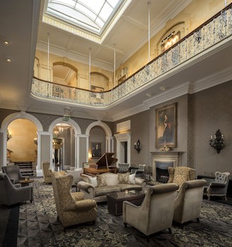 Oulton Hall Hotel, Spa & Golf Resort