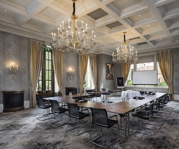 Oulton Hall Hotel, Spa & Golf Resort