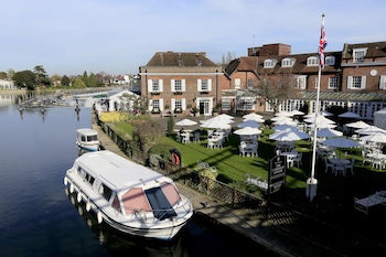 Macdonald Compleat Angler