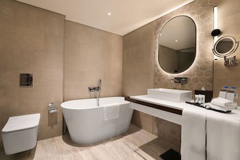 Sheraton Abu Dhabi Hotel & Resort fotoğrafı