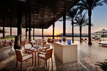 Hilton Luxor Resort & Spa