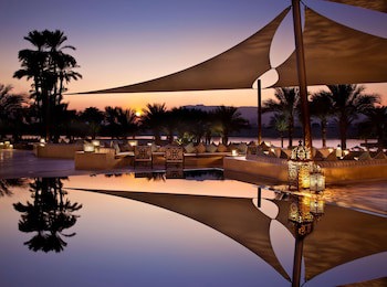 Hilton Luxor Resort & Spa