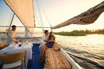 Hilton Luxor Resort & Spa