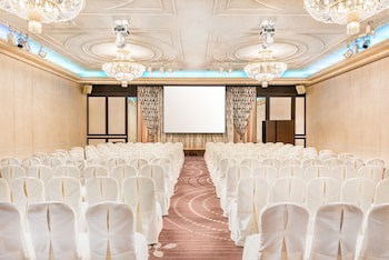Crowne Plaza Ana Kumamoto New Sky, An Ihg Hotel